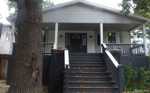1747 Tennis Ct, Pleasant Lake, MI, 49272-9756 | Card Image