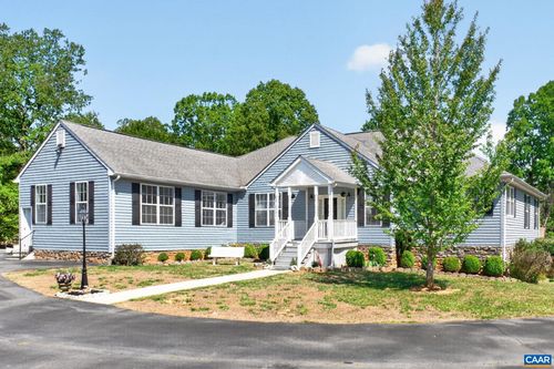 102 Happy Valley Rd, Keswick, VA, 22947-2122 | Card Image