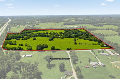 935 Paxton Rd, Salvisa, KY, 40372 | Card Image