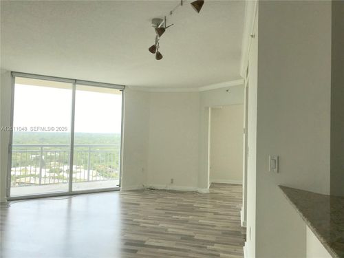 1903-9055 Sw 73rd Ct, Miami, FL, 33156-2957 | Card Image
