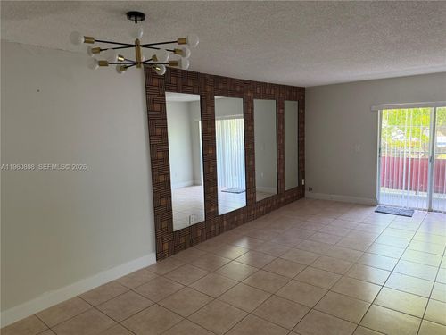 210-13685 Ne 10th Ave, North Miami, FL, 33161-3826 | Card Image