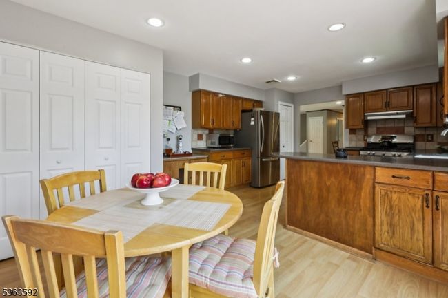 60 Preston Ave, House other with 4 bedrooms, 3 bathrooms and null parking in East Hanover NJ | Image 19
