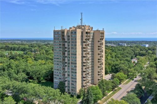 804-1359 White Oaks Blvd, Oakville, ON, L6H2R8 | Card Image