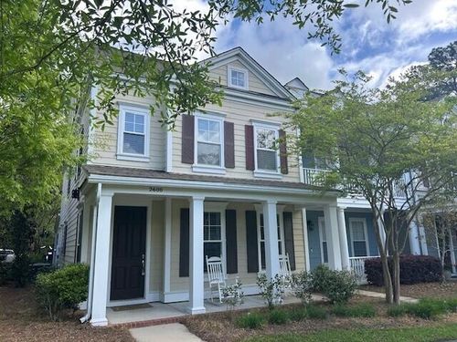 2600 Kings Gate Ln, Mount Pleasant, SC, 29466-8202 | Card Image