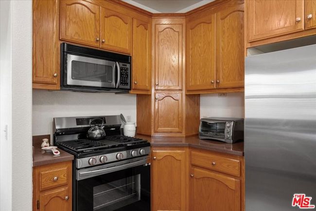 Kitchen | Image 15