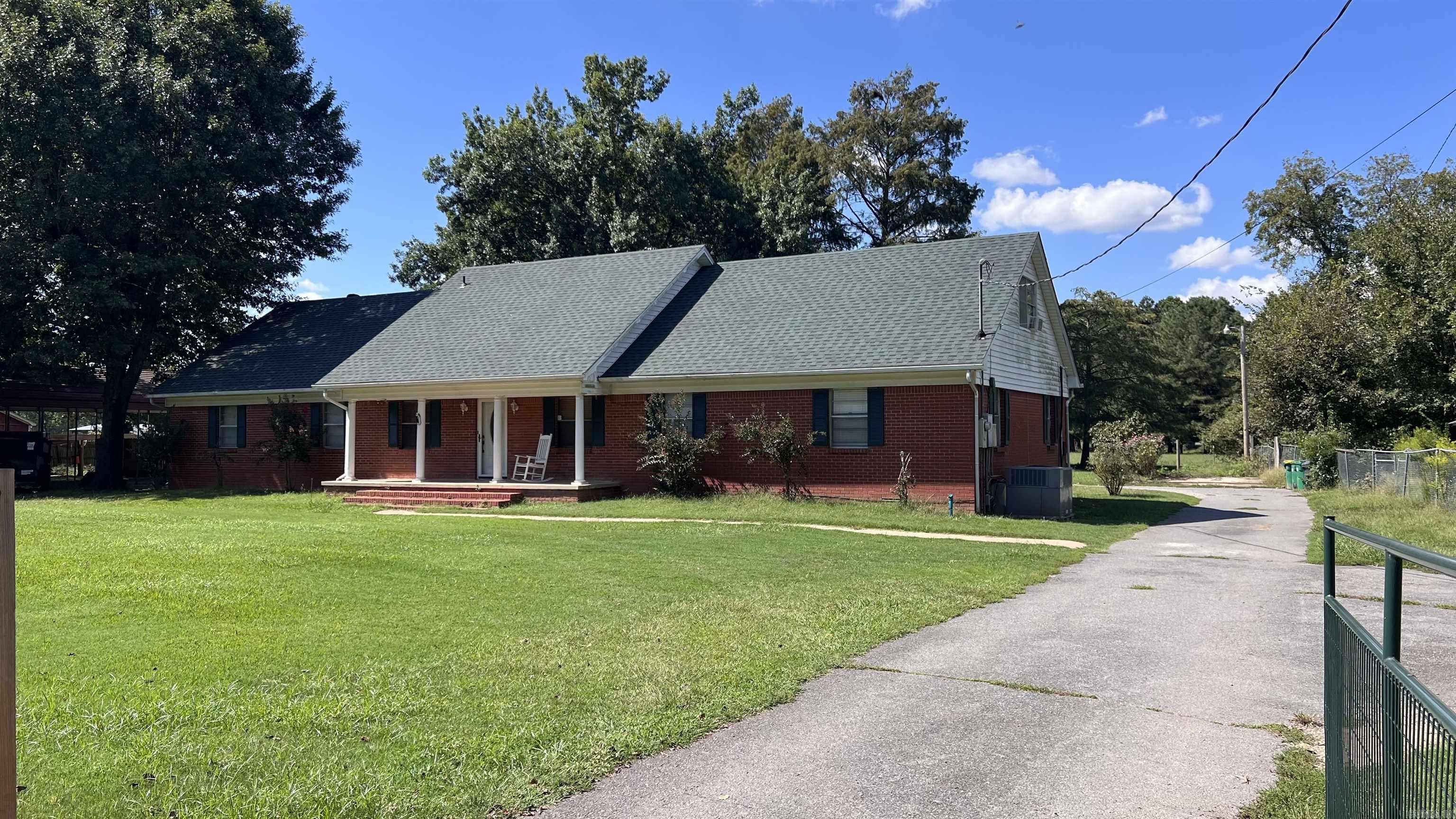 Frazier Pike, Little Rock, AR 72206