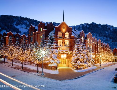 wks-2-3-4-14-33-37-315 E Dean St, Aspen, CO, 81611-1807 | Card Image