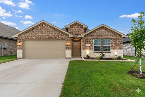 6106 Kayla Ln, Greenville, TX, 75402-8236 | Card Image