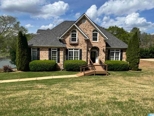 428 Macdonald Lake Rd, SPRINGVILLE, AL, 35146-3838 | Card Image