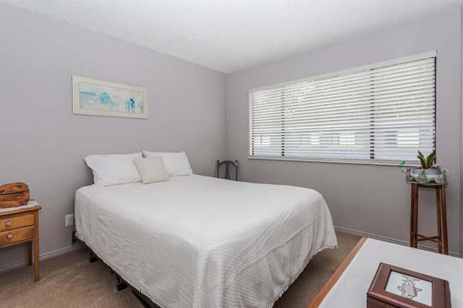 7354 Capistrano Drive, Townhouse with 3 bedrooms, 1 bathrooms and 2 parking in Burnaby BC | Image 16