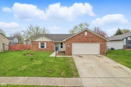 1463 Rebecca Ln, Franklin, IN, 46131-9574 | Card Image