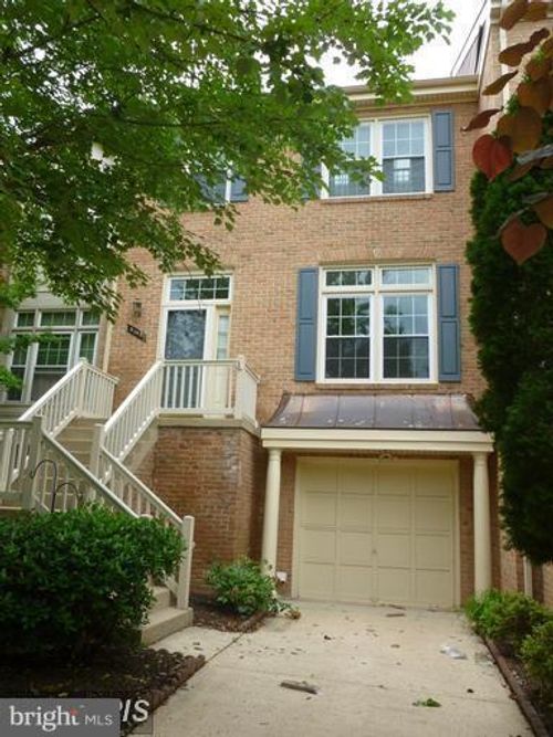 5142 Woodford Dr, CENTREVILLE, VA, 20120-1380 | Card Image
