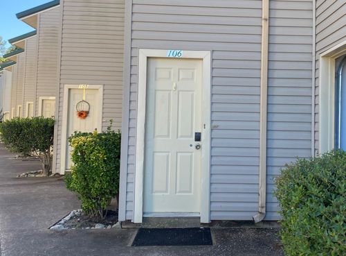 106-501 Bass Boat Vlg, Huntsville, TX, 77320 | Card Image