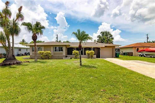 256 Se 46th Ter, Cape Coral, FL, 33904 | Card Image