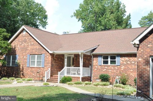 772 Wittstat Ln, Heathsville, VA, 22473-2159 | Card Image