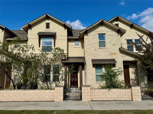 25-6814 E Riverside Dr, Austin, TX, 78741-6670 | Card Image