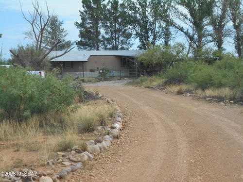 8651 E Kitty Mow Trl, Pearce, AZ, 85625-6202 | Card Image
