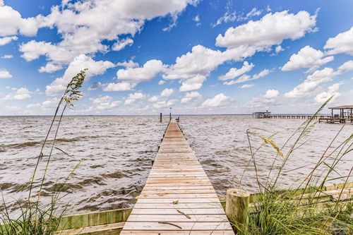 4648 Hickory Shores Blvd, Gulf Breeze, FL, 32563-9211 | Card Image