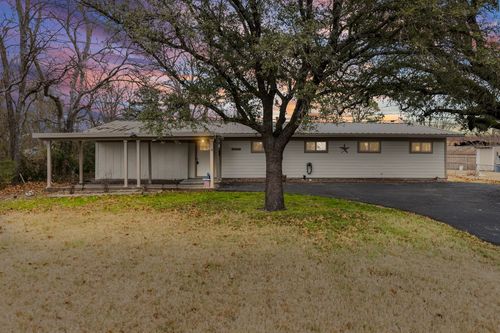 1508 Skyline Dr, Greenville, TX, 75401-2242 | Card Image