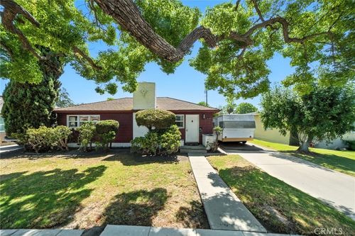 1850 Fanwood Ave, Long Beach, CA, 90815-4511 | Card Image