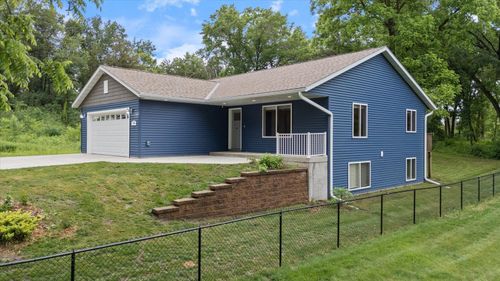 616 3rd St Sw, Cannon Falls, MN, 55009-2550 | Card Image