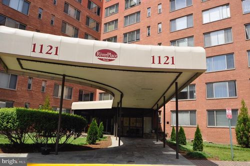 apt-508-1121 Arlington Blvd, ARLINGTON, VA, 22209-3226 | Card Image