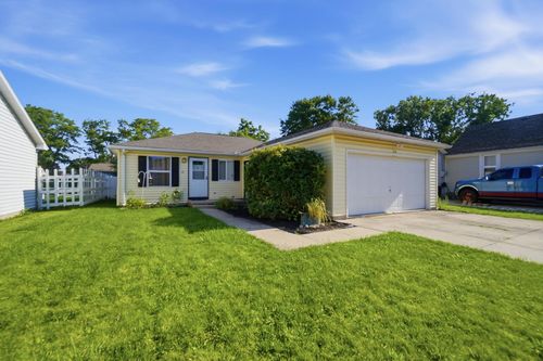 228 Lester Ave, Findlay, OH, 45840-3842 | Card Image