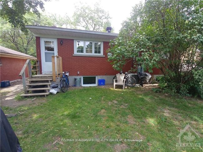 B - 933 Alpine Ave, House other with 2 bedrooms, 1 bathrooms and 2 parking in Ottawa ON | Image 15