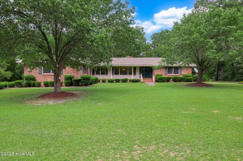 127 Green Dr, Williston, SC, 29853-6413 | Card Image