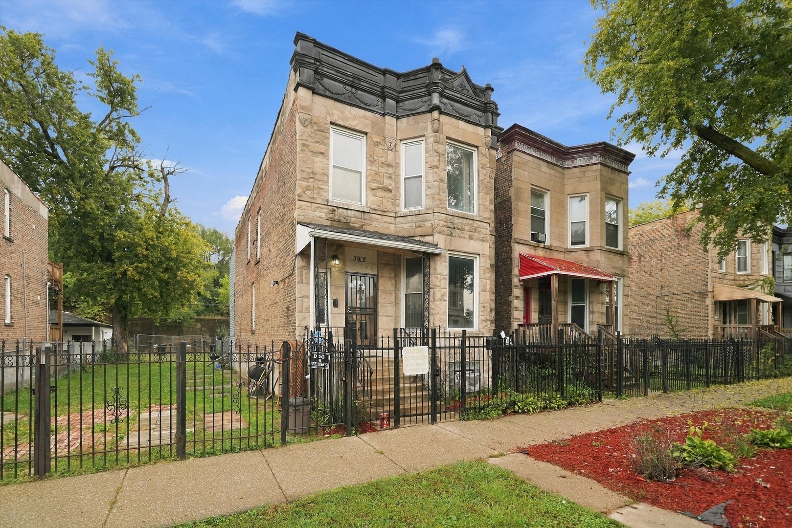 Residential Income in Chicago