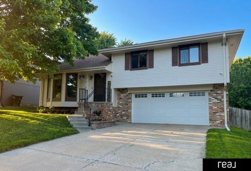 14816 N St, Omaha, NE, 68137-1433 | Card Image