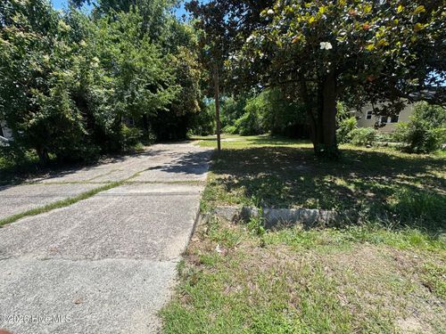 2521 Rhodes Dr, Augusta, GA, 30906-2833 | Card Image
