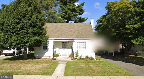24 Forman Dr, Hamilton, NJ, 08690-1606 | Card Image