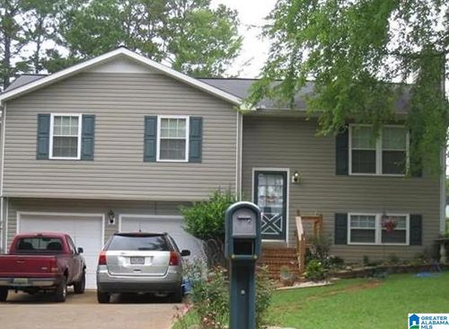 920 Henry Ct Sw, Jacksonville, AL, 36265-3073 | Card Image
