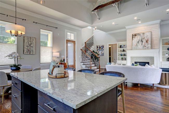 The perfect setting for entertaining or unwinding in great style. | Image 7