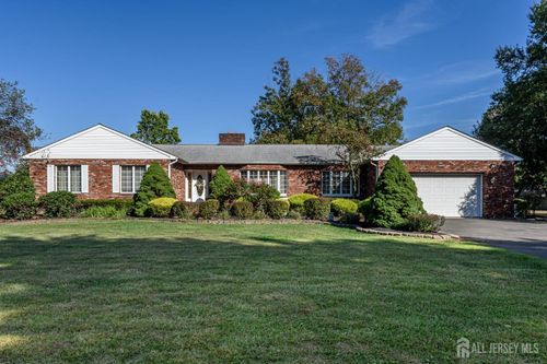 1404 Columbus Rd, Burlngtn Twp, NJ, 08016-3412 | Card Image