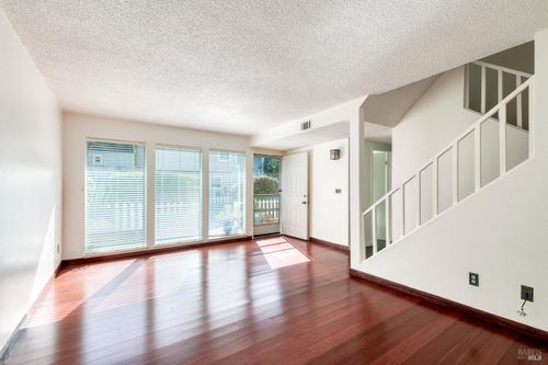 8356 Windmill Farms Dr, Cotati, CA, 94931-4573 | Card Image