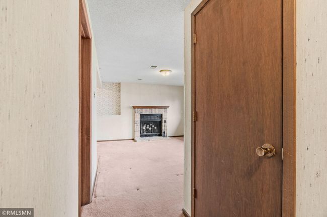 31-web-or-mls-4307 Evergreen Dr-31.jpg | Image 31