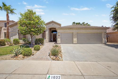1632 W Frye Rd, Phoenix, AZ, 85045-1737 | Card Image