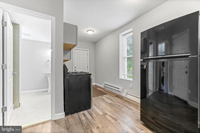 APT-2ND - 319 S Augusta Ave, Condo with 1 bedrooms, 1 bathrooms and null parking in BALTIMORE MD | Image 6