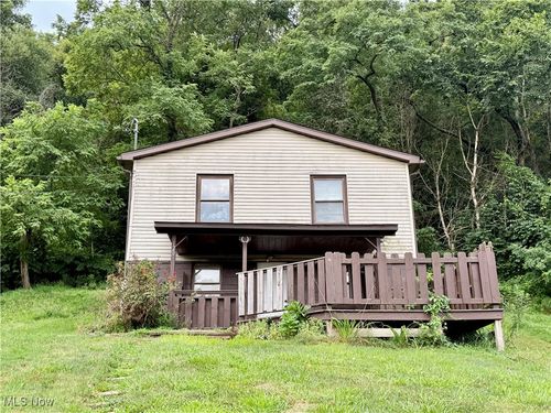 120 Wall St, Weirton, WV, 26062-2142 | Card Image