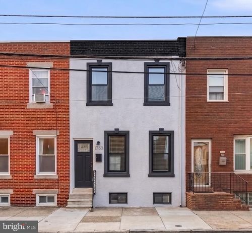 1733 Jackson St, PHILADELPHIA, PA, 19145-3833 | Card Image