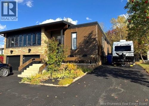 65 Fairview St, Atholville, NB, E3N4N3 | Card Image