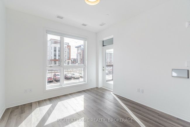 460 Gordon Krantz Ave, Condo with 1 bedrooms, 1 bathrooms and null parking in Milton ON | Image 16