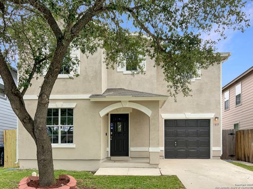 7815 Hedrick Farm, San Antonio, TX, 78239-3238 | Card Image