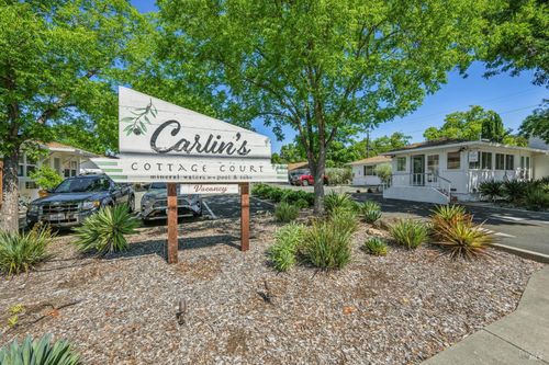 1623 Lake St, Calistoga, CA, 94515-1329 | Card Image
