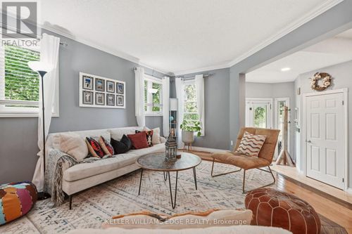 149 Cove Crescent, Hamilton (Lakeshore), ON, L8E5A1 | Card Image