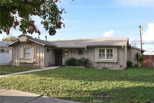 23861 Victory Blvd, West Hills, CA, 91307-3157 | Card Image