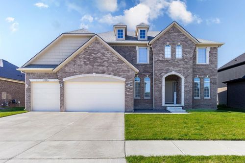 19221 Thompson Dr, Macomb, MI, 48042-6250 | Card Image