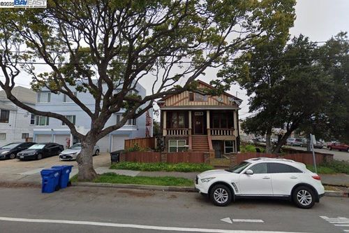 1059 Santa Clara Ave, Alameda, CA, 94501-2389 | Card Image